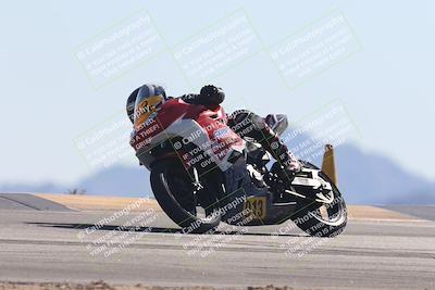 media/Oct-30-2025-Racers Edge (Thu) [[dabbdaf680]]/3-B Group/Session 4 Turn 9/